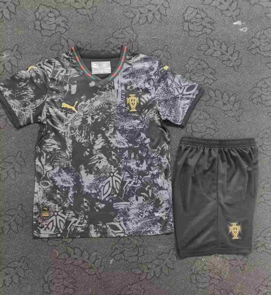 Niños Portugal 2025-26 Entrenamiento Kit