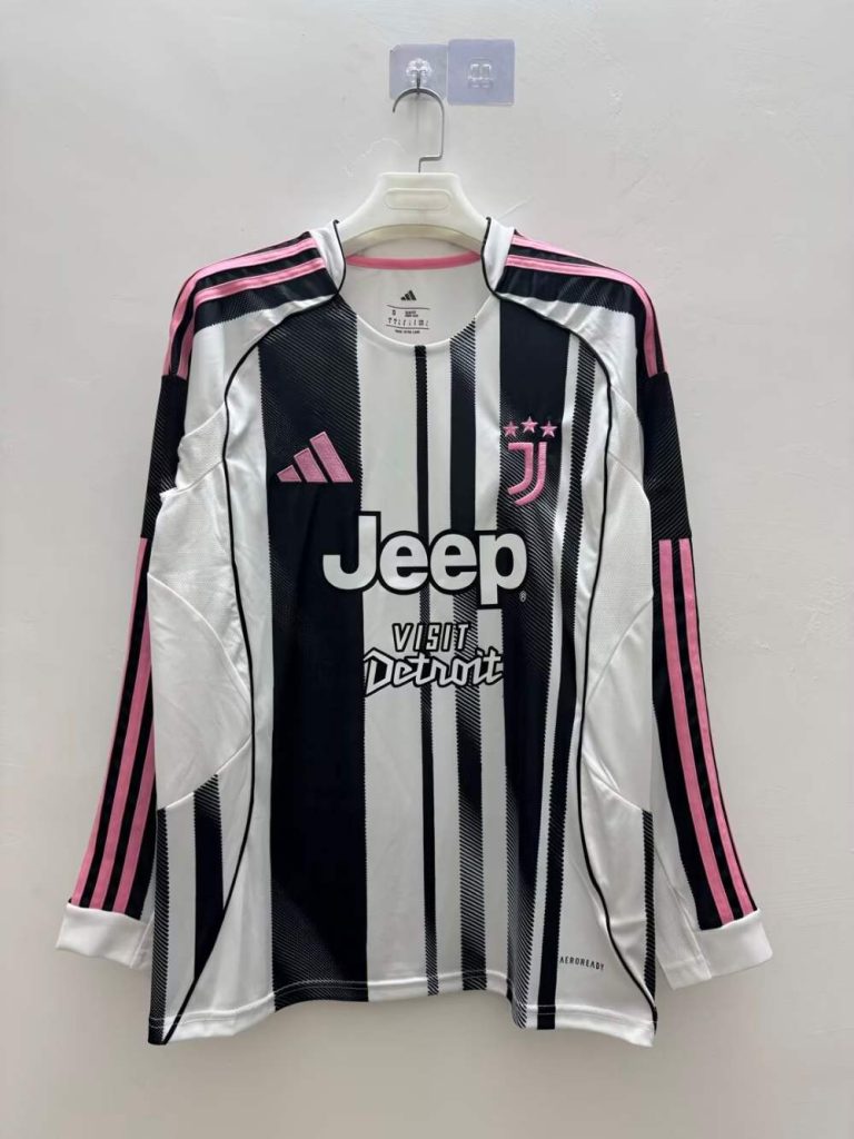 Juventus 2025-26 Home Long Sleeve Shirt