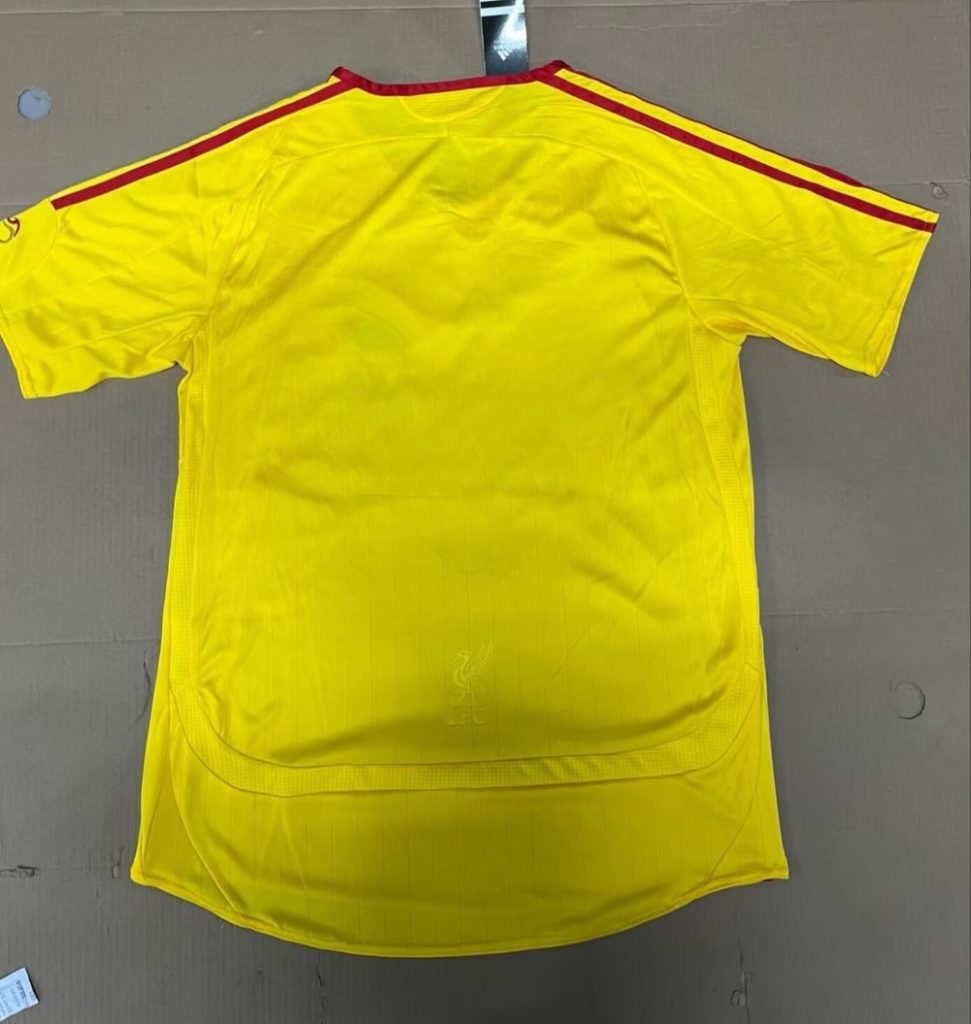 Liverpool 2006-07 Camiseta visitante