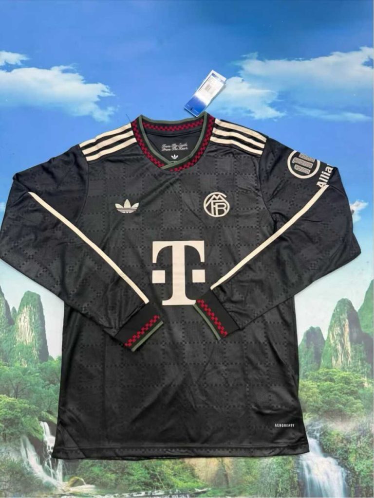 Bayern Munich 2025-26 Tercera camiseta de manga larga
