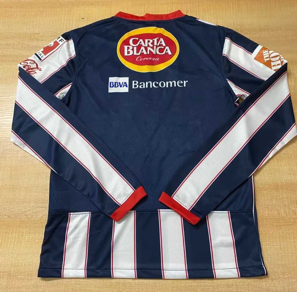 Monterrey 2009-10 Local Long Sleeve The logo has three stars Shirt