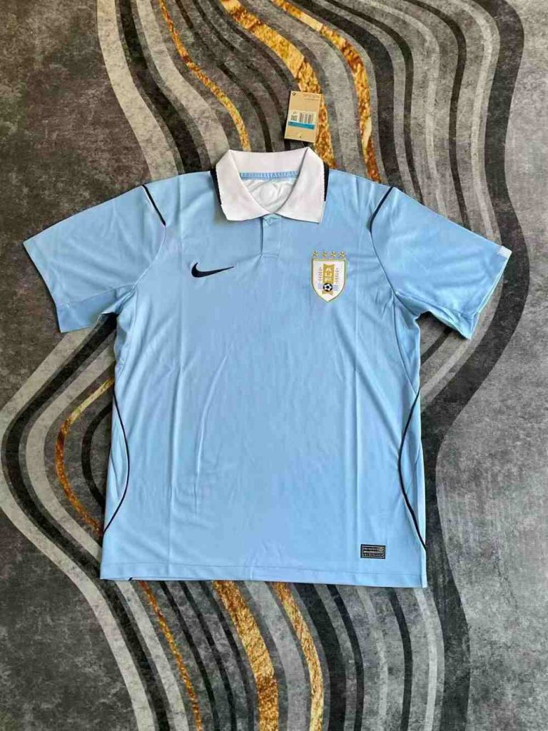 Uruguay 2026 Copa Mundial de la FIFA Camiseta local