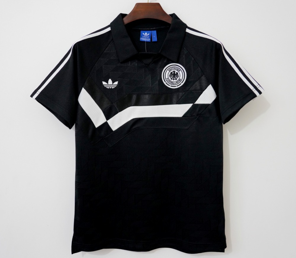 Alemania 1990 Camiseta visitante