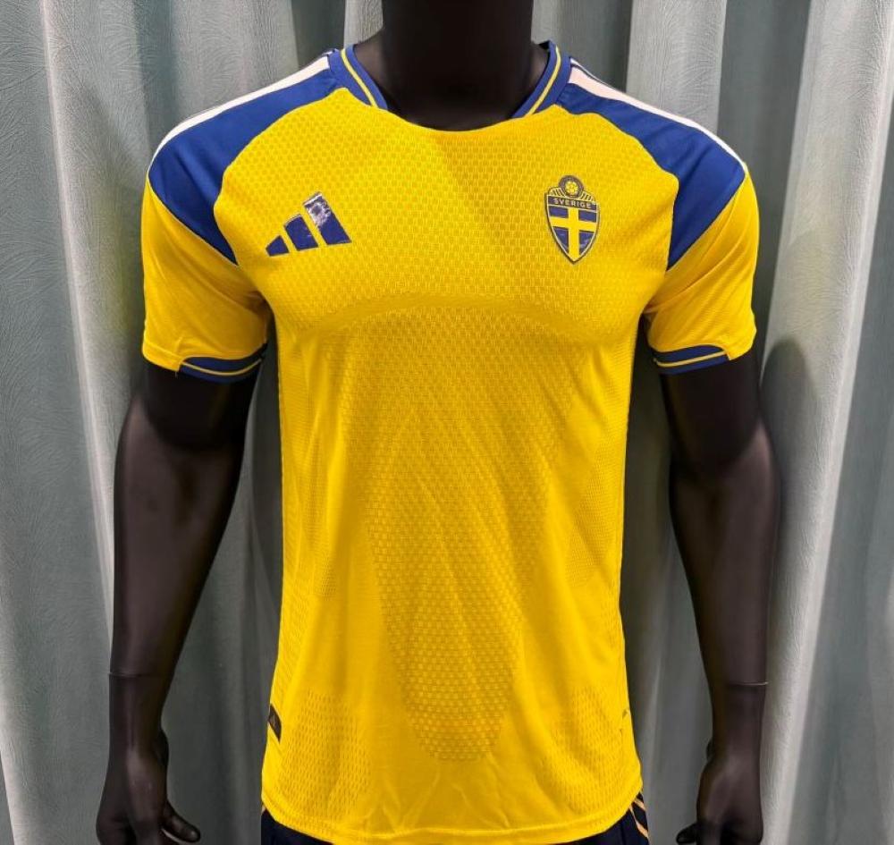 Suecia 2026 Copa Mundial de la FIFA Camiseta local versión jugador