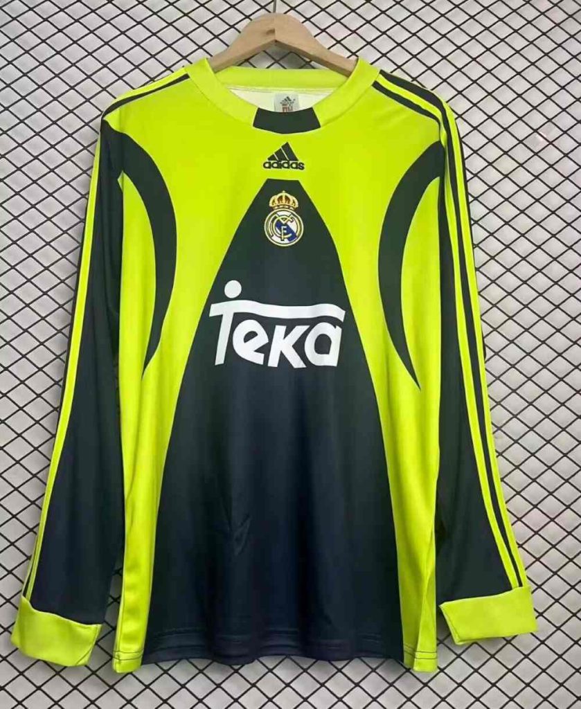 Real Madrid 1999-00 Goalkeeper Long Sleeve Shirt