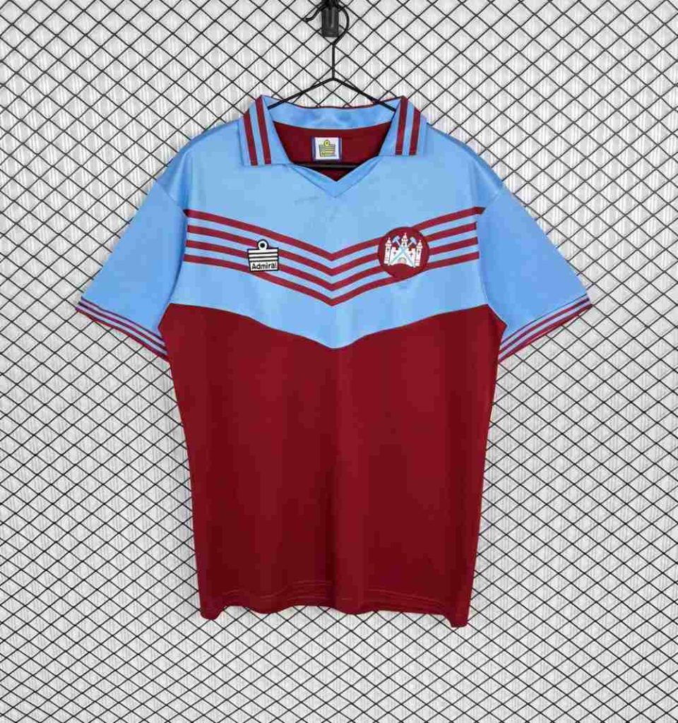 West Ham United 1976-80 Home Shirt