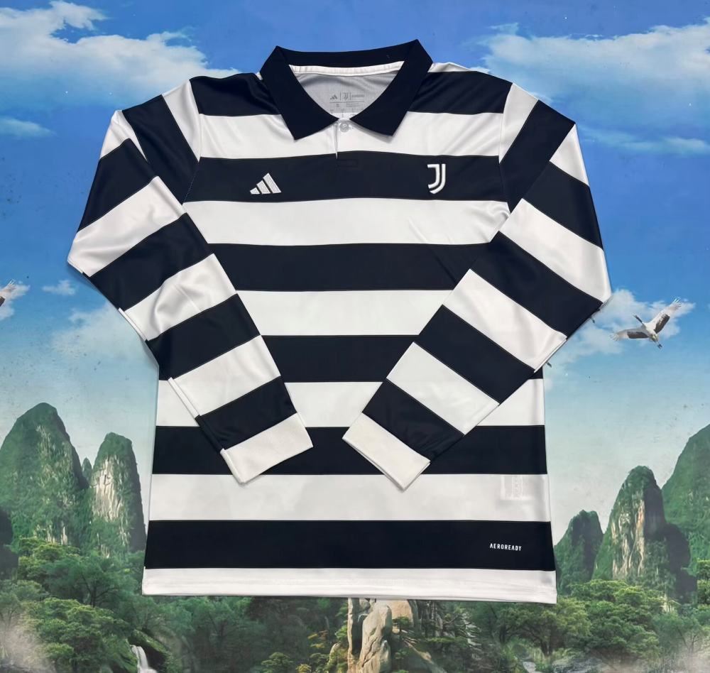 Juventus 2025-26 Fourth Long Sleeve Shirt