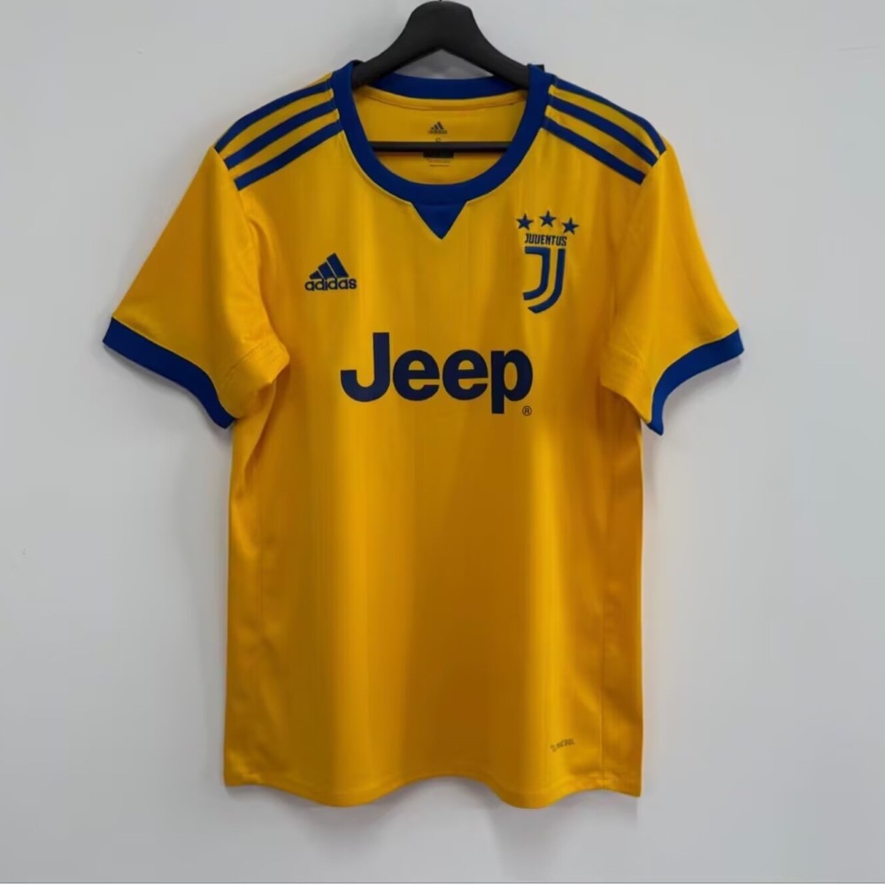 Juventus 2017-18 Away Shirt