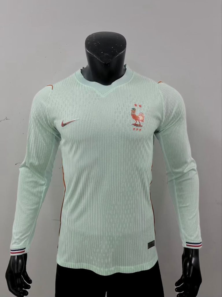 Francia 2026-27 Copa Mundial de la FIFA Camiseta visitante versión jugador de manga larga