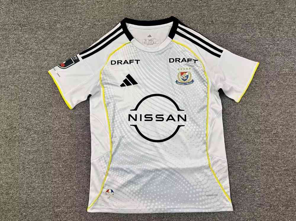 Yokohama F. Marinos 2026 Camiseta visitante