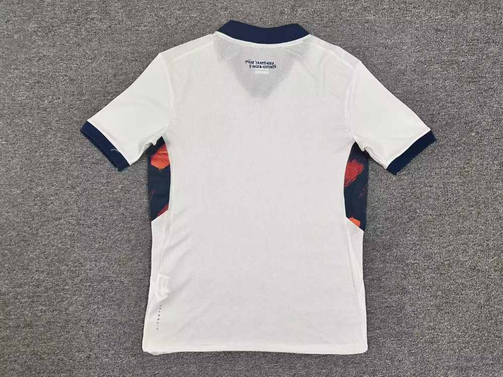 Ecuador 2026-27 Copa Mundial de la FIFA Tercera camiseta