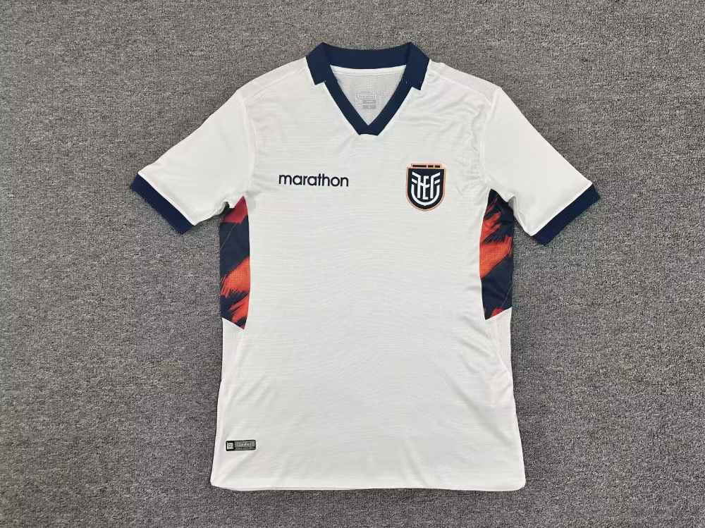 Ecuador 2026-27 Copa Mundial de la FIFA Tercera camiseta