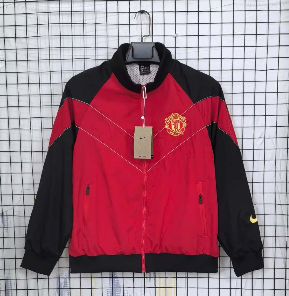 Manchester United 2006-07 Thickened Windbreaker