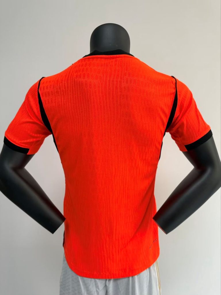 Países Bajos 2026-27 Copa Mundial de la FIFA Camiseta local versión jugador