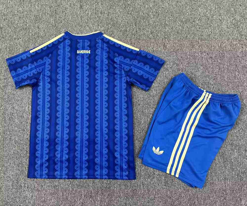 Niños Suecia 2026 Copa Mundial de la FIFA Visitante Kit