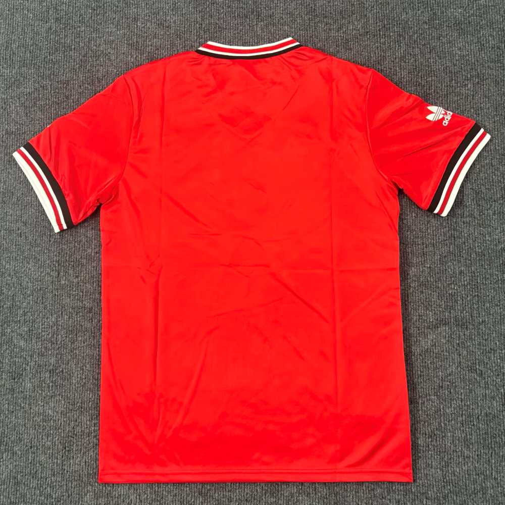 Manchester United 1985 Home Shirt