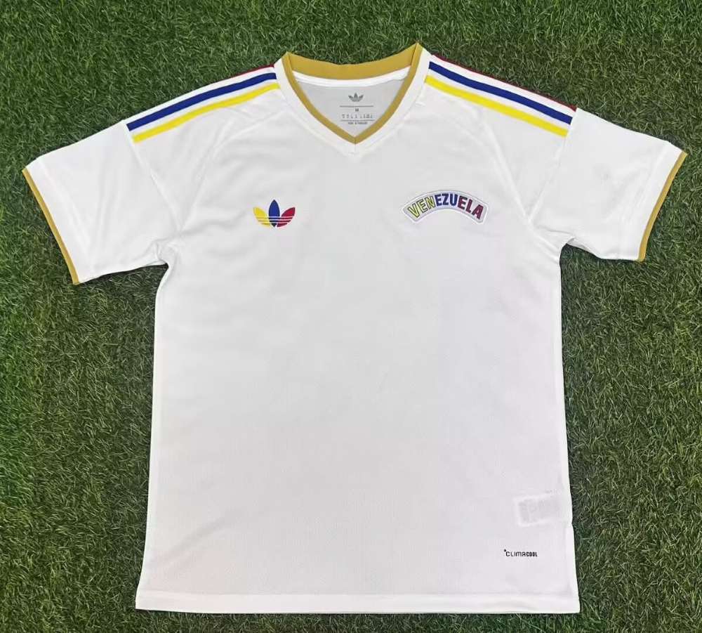 Venezuela 2026-27 Away Shirt