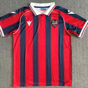 Levante 26-27 Maillot domicile
