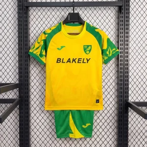 Kinder Norwich City 2026-27 Heim Kit