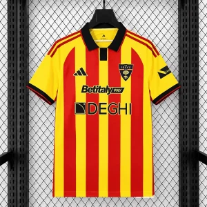 Lecce 2026-27 Camisa titular